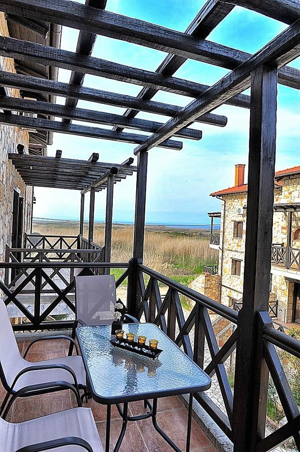 Sunstone Villas Psakoudia Luaran gambar